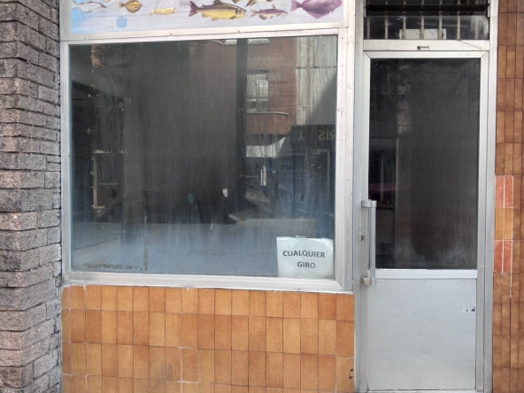 Local en venta en el barrio de Laviada